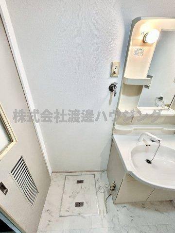 ロイヤル桃山台の設備|室内洗濯機置場