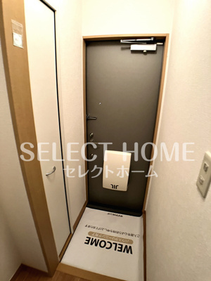 【玄関】 | セントラル・ウッズ | 毎日通る玄関はこちらです