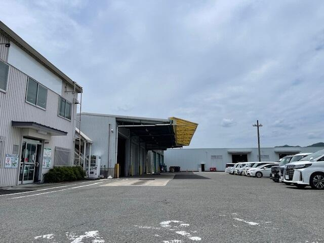 亀岡市大井町並河西又の倉庫