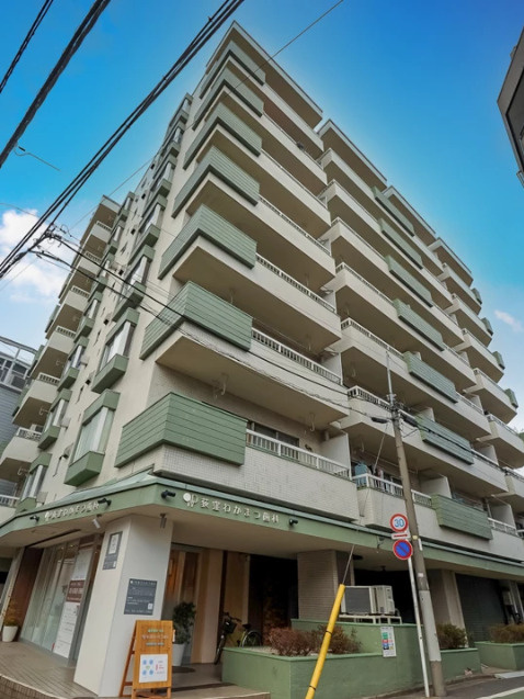 杉並区荻窪５丁目の賃貸マンションの外観