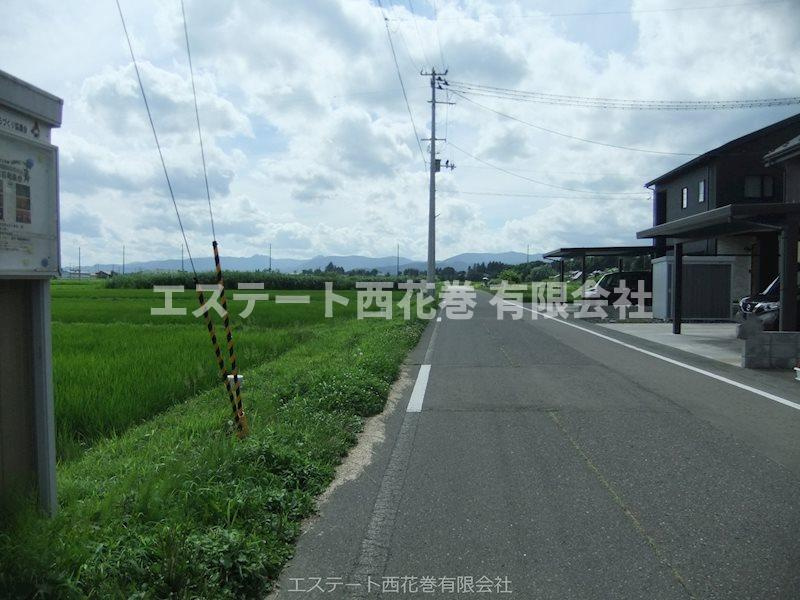 シャーメゾンKanonの駐車場|西側は田んぼです