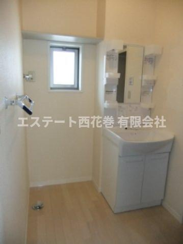 シャーメゾンKanonの洗面所|シャワー付き洗面化粧台