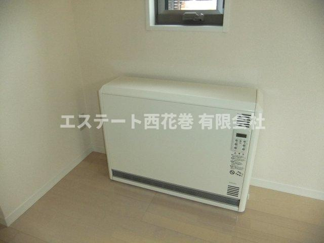 シャーメゾンKanonの設備|蓄熱暖房機