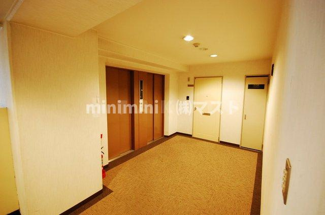 エクセレント中道の外観