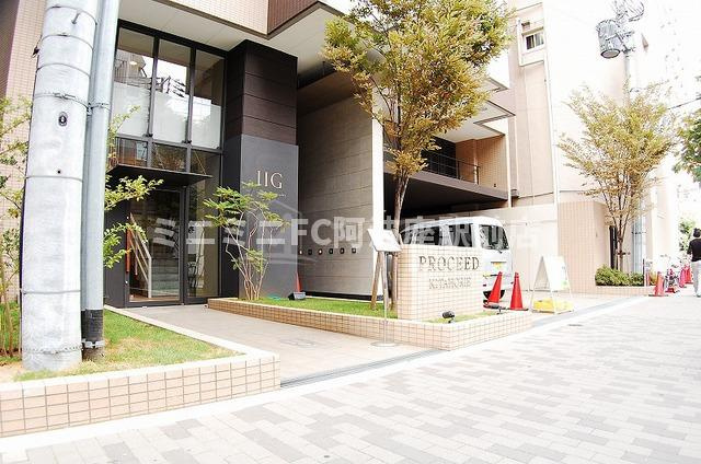 大阪市西区北堀江１丁目の賃貸マンションのエントランス