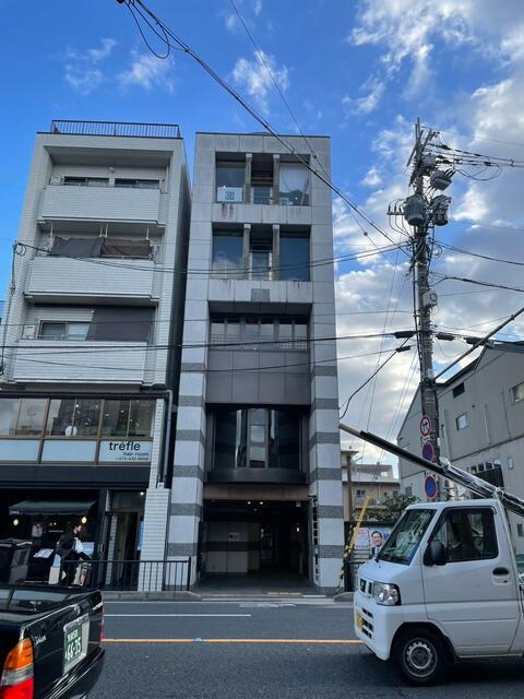 烏丸今出川ビル　１・２階