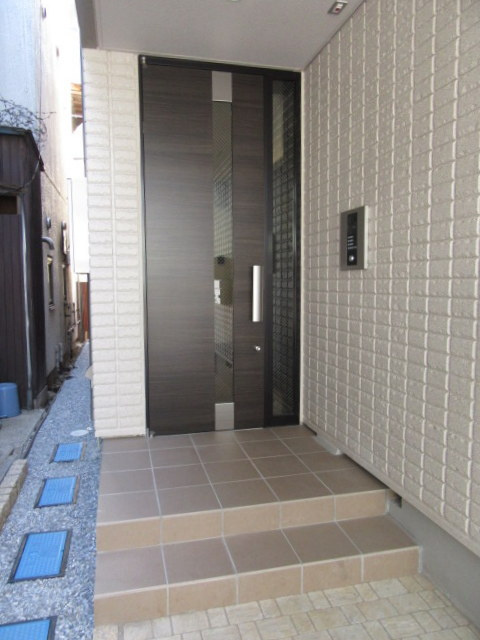 Ｄｉｍｏｒａ 峰岸のエントランス|★オートロック付きエントランス★