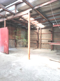 寝屋川市点野3丁目　貸倉庫の内装