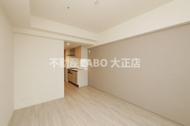 アーバネックス難波westの洋室