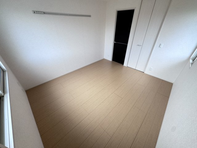 ＭＩＹＡＢＩ　Ｂの居間・リビング|他社様掲載物件もまとめてご紹介、ご案内可能です(^^)/