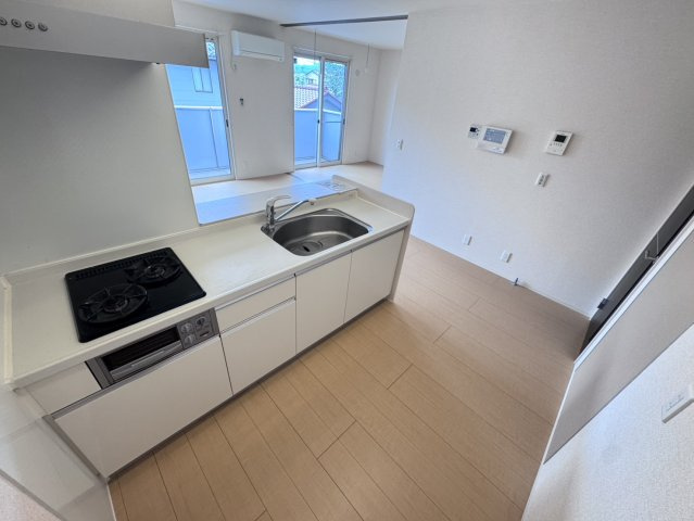 ＭＩＹＡＢＩ　Ｂのキッチン|他社様掲載物件もまとめてご紹介、ご案内可能です(^^)/