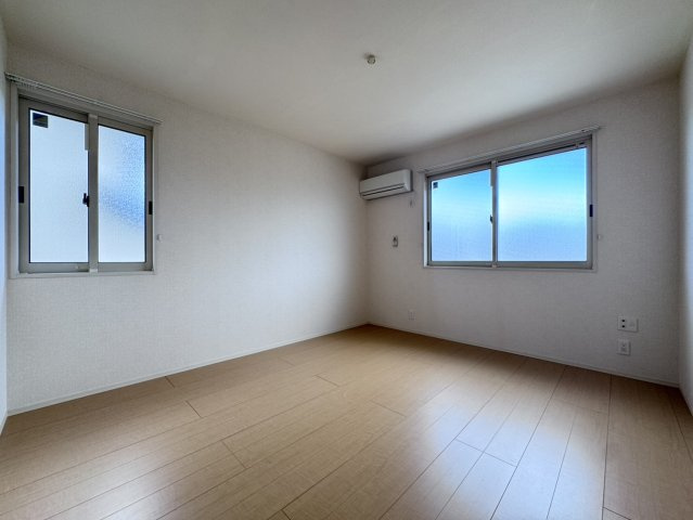 ＭＩＹＡＢＩ　Ｂの内装|他社様掲載物件もまとめてご紹介、ご案内可能です(^^)/