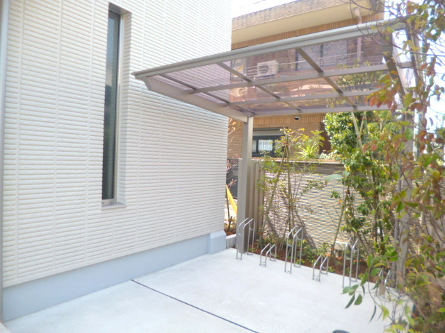 メゾン　グリオットのその他共用部分|★嬉しい屋根付きの駐輪場★