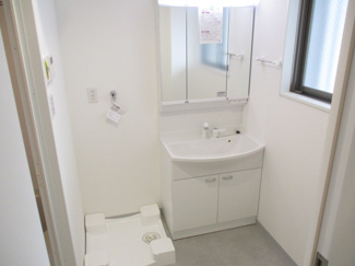 【独立洗面台】 | R.Y