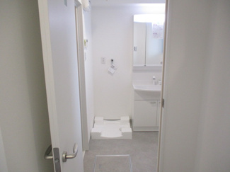 【洗面所】 | R.Y