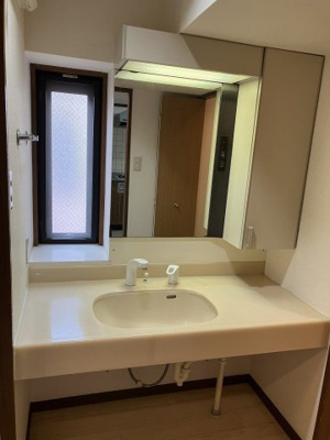 【洗面所】 | カスティーリョ南山