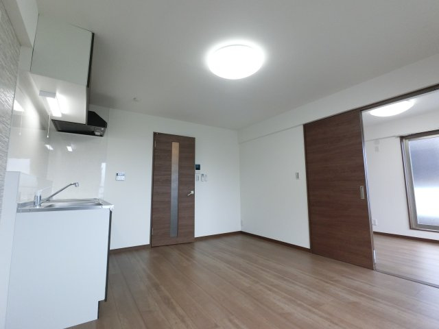 【居間・リビング】