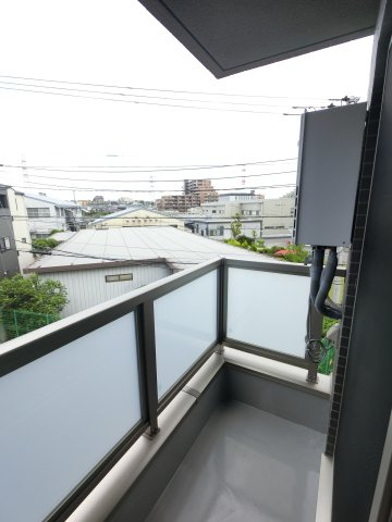 【バルコニー】