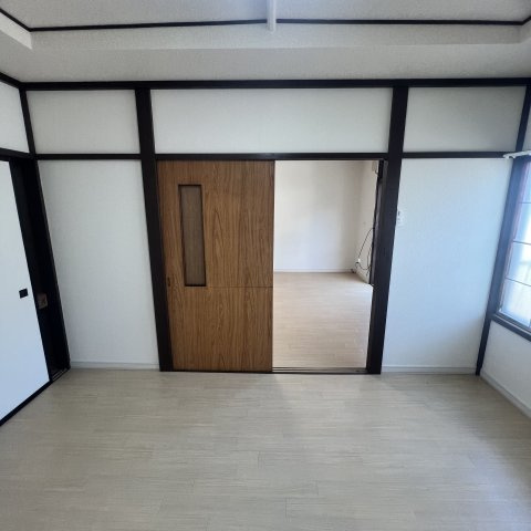 グランドール登別本町の洋室