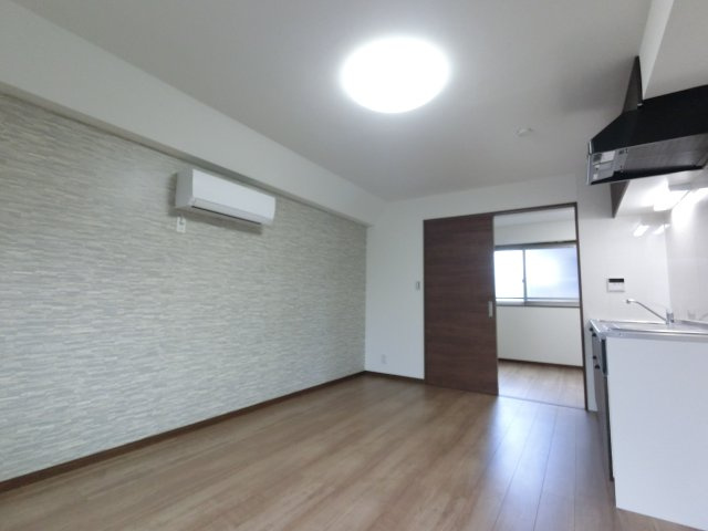 【居間・リビング】