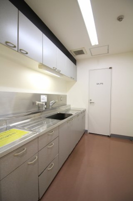 【その他共用部分】 | 三宮京町ビル | 給湯室