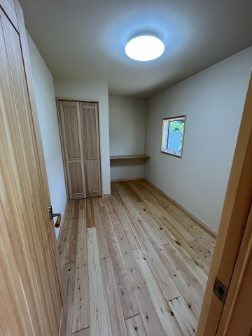 D&CP大生院【1,980】土地99.54坪　建物23.44坪の洋室