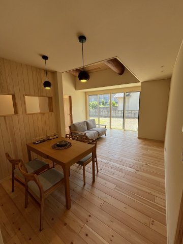 D&CP大生院【1,980】土地99.54坪　建物23.44坪の居間・リビング