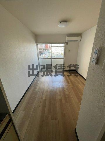 仲介手数料0円！！第28プロスパー上社の居間・リビング