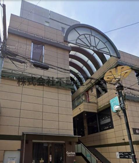 大阪市中央区東心斎橋１丁目の店舗一部の外観