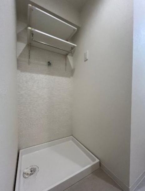 ダイアパレス河辺第二のランドリースペース|洗濯機置き場です