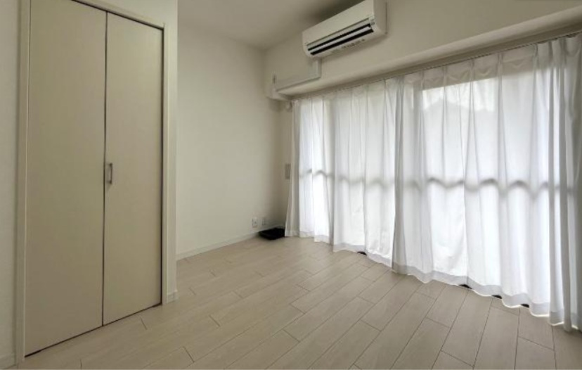 ダイアパレス河辺第二の洋室|使い勝手のいい洋室です