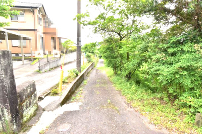 【前面道路含む現地写真】 | 霧島市国分重久
