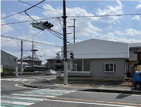 野洲市野洲の店舗事務所の外観