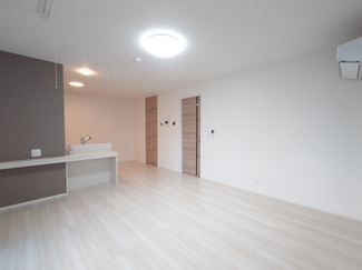 【居間・リビング】 | D-residence西町 | 洋室14.2帖