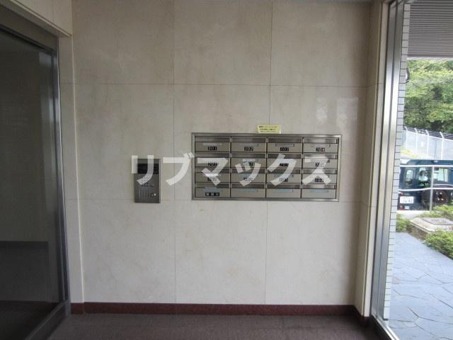 【エントランス】根岸旭台フーガ