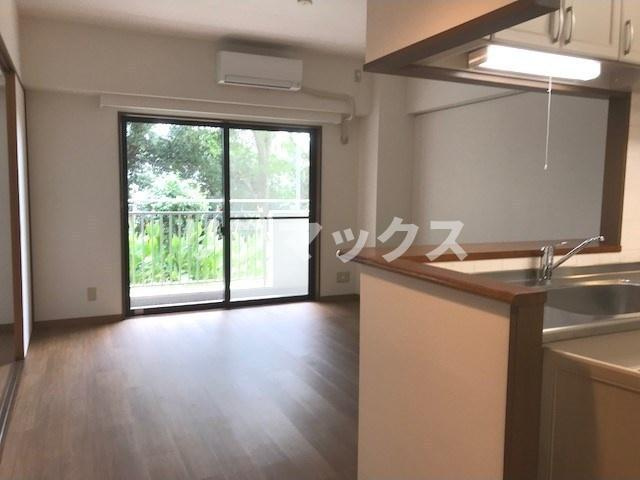 【居間・リビング】根岸旭台フーガ