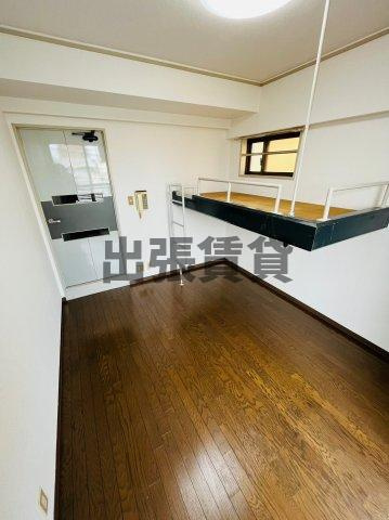 仲介手数料0円！！TACBLDG御成の居間・リビング