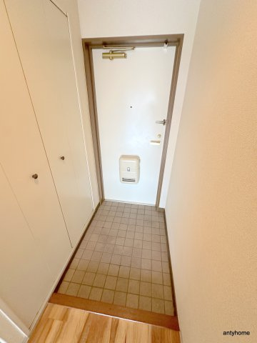 ライオンズシティ難波南　仲介手数料無料の玄関