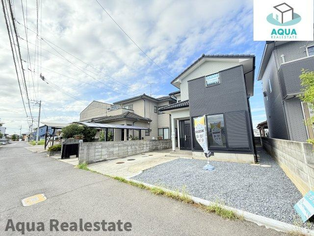 高松市多肥上町　リノベ住宅の庭|前面道路含む現地写真です