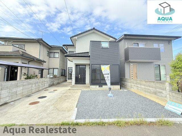 高松市多肥上町　リノベ住宅の駐車場|物件の外観です