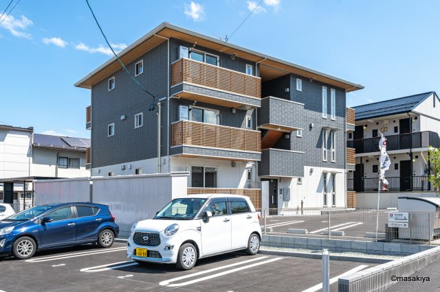 レガーロの外観