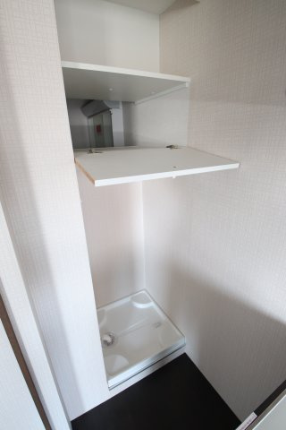 【設備】 | ブリーズK | 室内洗濯パン
