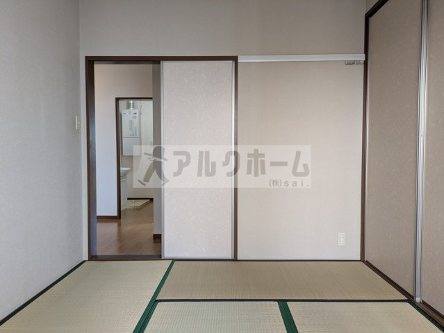 ラークコートの和室|ラークコート（JR八尾駅　2LDK）