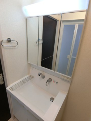 【独立洗面台】 | ラ・フォンテ久米田