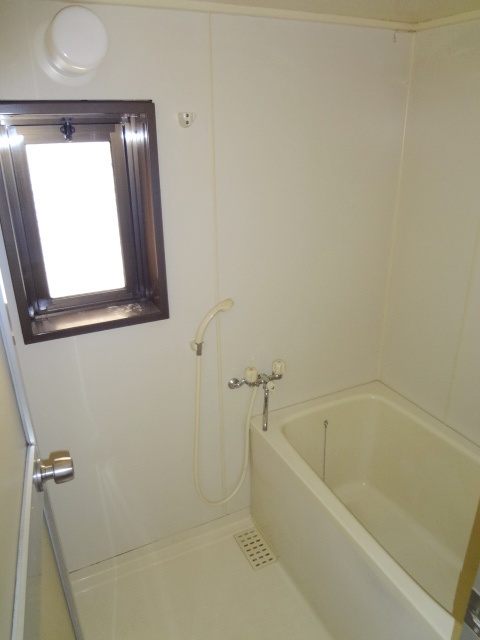 メゾン田島【キャッシュバック対象物件】の浴室