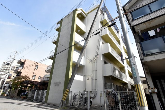 Sempre Vita 南甲子園の外観