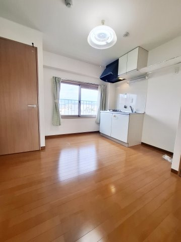 Sempre Vita 南甲子園の居間・リビング|DK　6.6帖