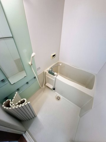 Sempre Vita 南甲子園の浴室