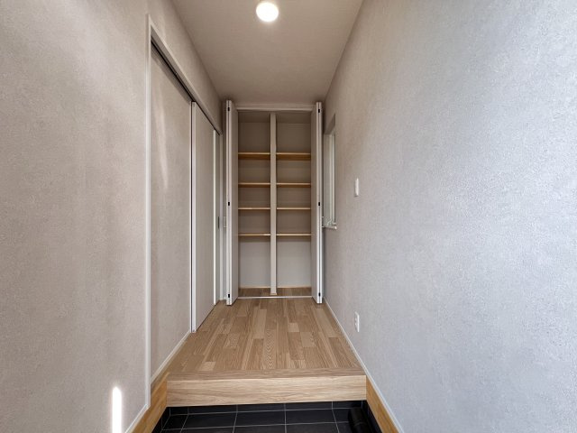 【玄関】 | 高知市秦南町２丁目