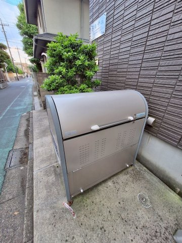 ドルチェのその他共用部分|敷地内ゴミストッカー